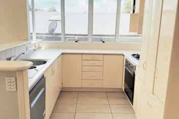 13 Aliford Avenue, One Tree Hill