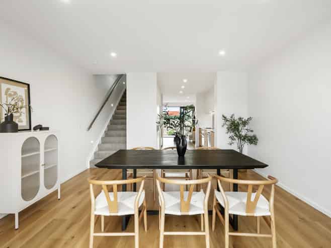 59 Riukiuta Avenue, Three Kings