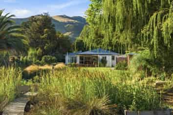 471 Marine Drive, Charteris Bay