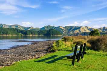 471 Marine Drive, Charteris Bay