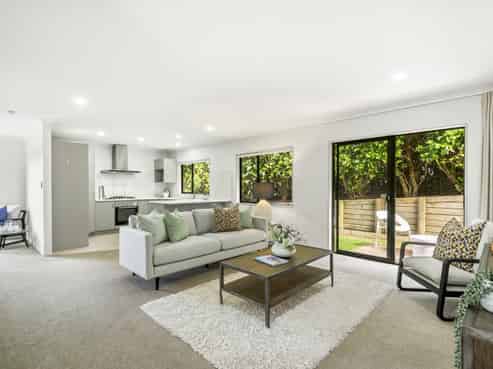 44 & 44A Killybegs Drive, Pinehill