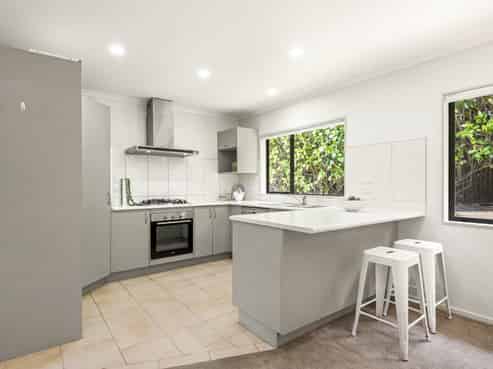 44 & 44A Killybegs Drive, Pinehill