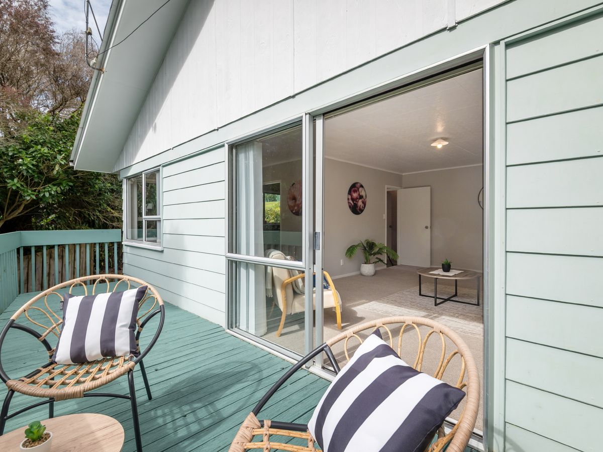 98 Spinella Drive, Bayview, North Shore City, Auckland - Photo 3