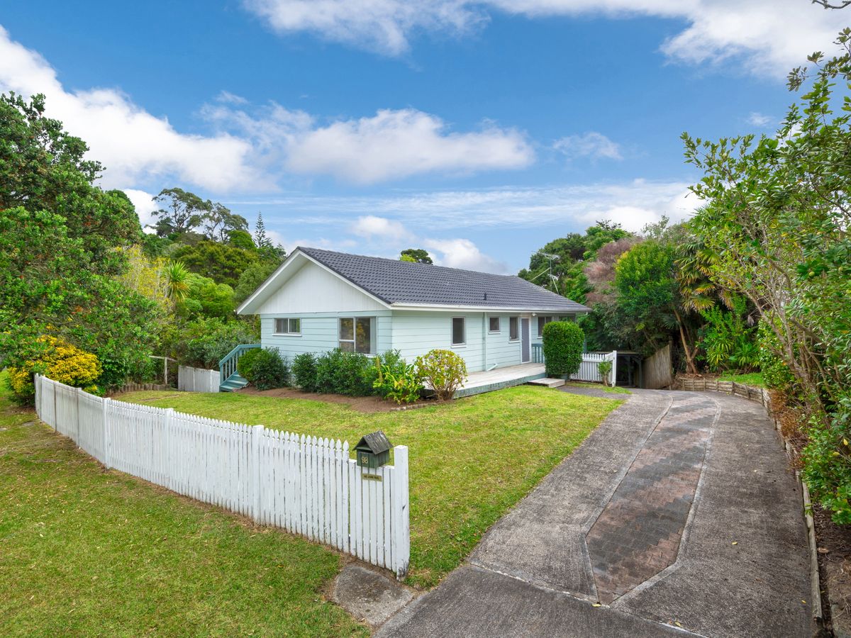 98 Spinella Drive, Bayview, North Shore City, Auckland - Photo 2