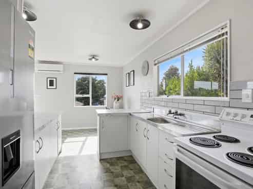 11A Mariposa Place, Kamo