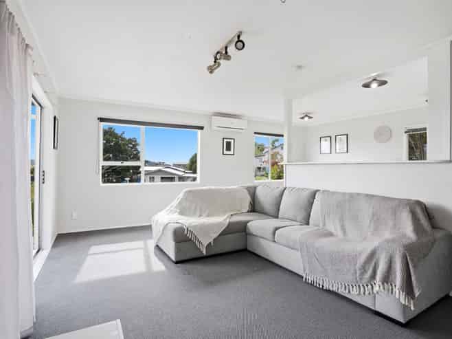 11A Mariposa Place, Kamo