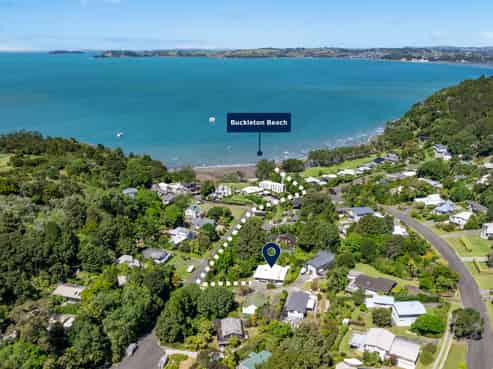 15 Buckleton Road, Tawharanui Peninsula