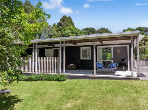 15 Buckleton Road, Tawharanui Peninsula