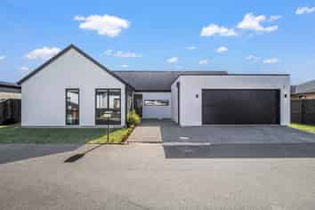 14 Coupling Close, Prebbleton