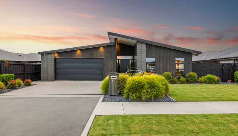19 Tibbotts Drive, Rolleston