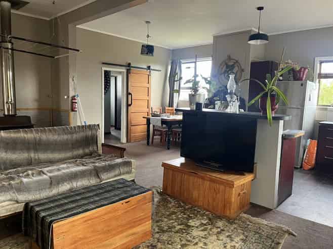 2A Derby Street, Westport