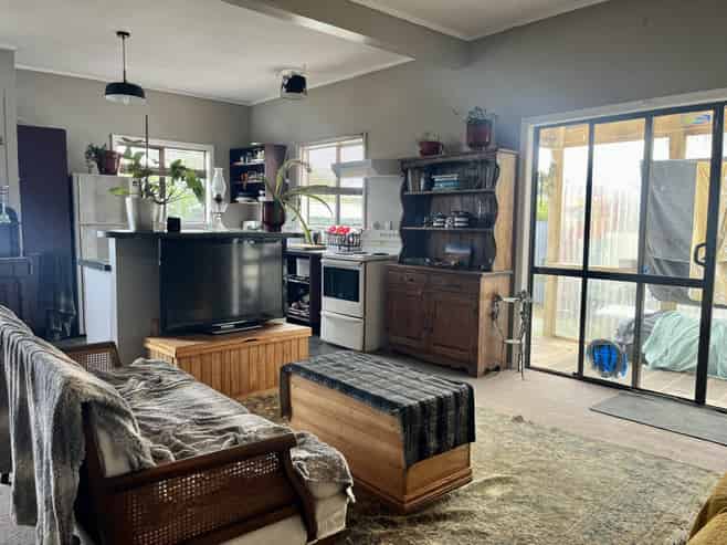 2A Derby Street, Westport