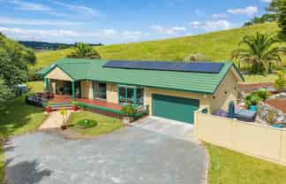 73 McKinley Road, Kokopu