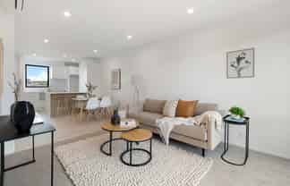 7 Karamu Street, Flat Bush