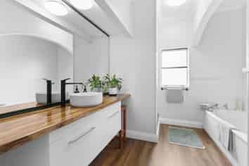 39 Keepa Street, Levin