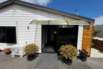 15 Mataroa Road, Mount Wellington