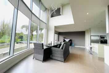 53 Sovereign Street, Flat Bush