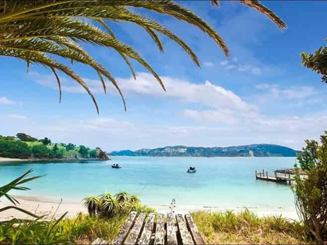 190 Pacific Ocean, Slipper Island (Whakahua), Thames