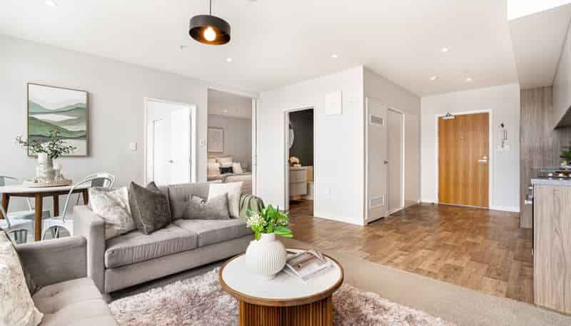 307/14 Laings Road, Hutt Central