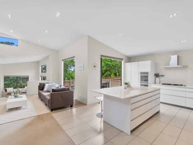 16 Aragon Avenue, Glendowie