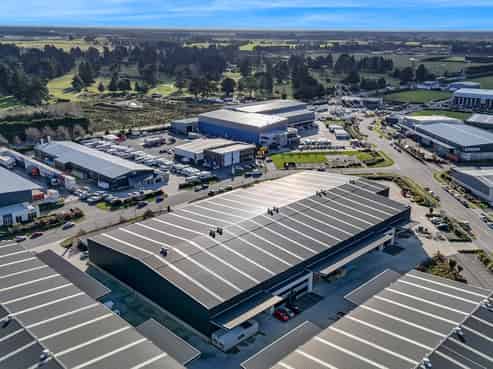 Streamlined Warehouse with Office & Canopy