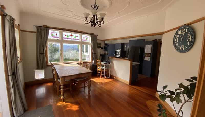 13 Liardet Street, Vogeltown