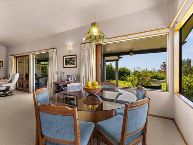 33 Hikanui Drive, Havelock North