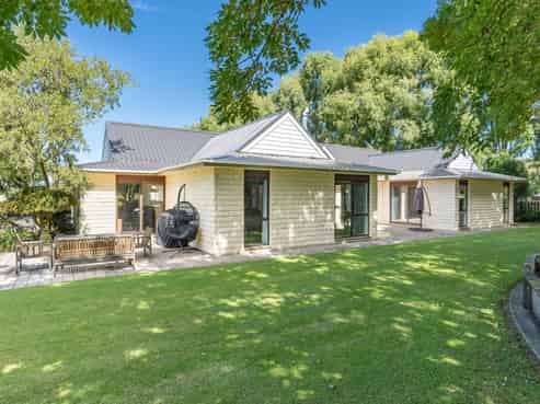 19 Tirohanga Road, Mosgiel