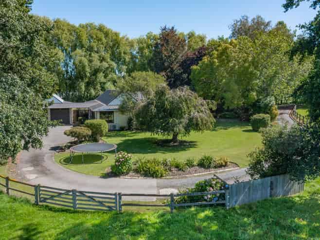 19 Tirohanga Road, Mosgiel