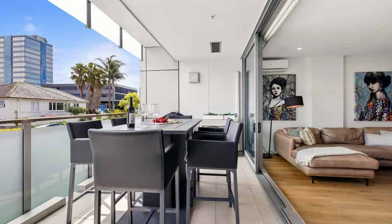 107/16 Huron Street, Takapuna