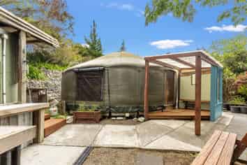 10 Ariesdale Terrace, Toi Toi