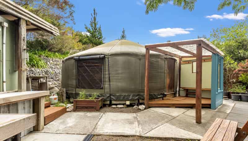 10 Ariesdale Terrace, Toi Toi