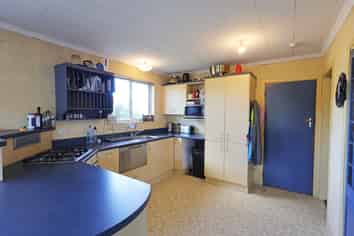 10 Falcon Street, Newfield