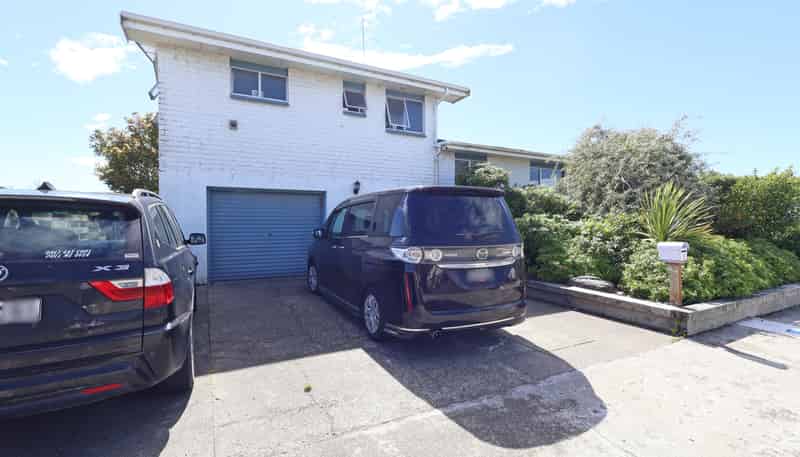10 Falcon Street, Newfield