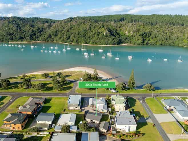 303B Beach Road, Whangamata