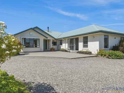 2/153 Bangor Road, Darfield