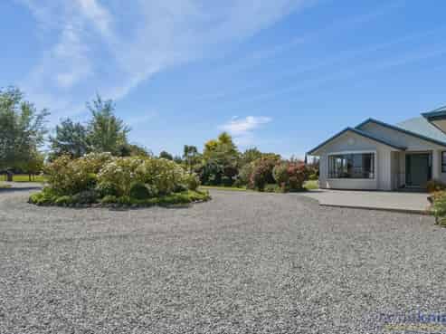 2/153 Bangor Road, Darfield