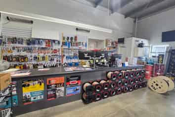 Calling Trade Retailers 