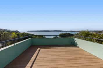 28 Swann Beach Road, Stanmore Bay