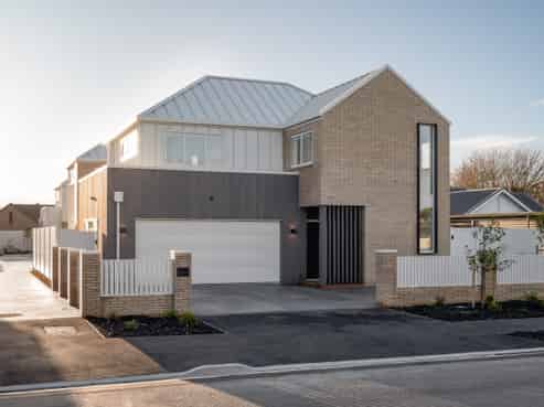 3/11 Tamihana Avenue, Fairfield