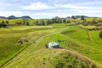 1277 Oruru Road, Peria