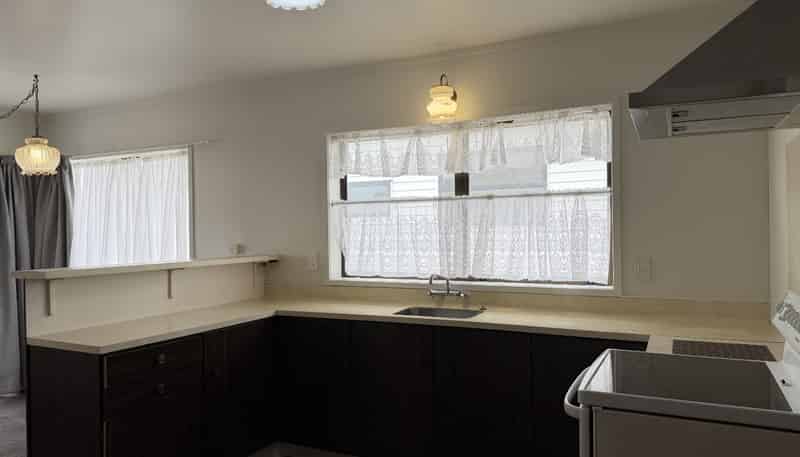 1/75A West Coast Road, Glen Eden