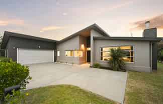 3 Ashton Way, Huntington