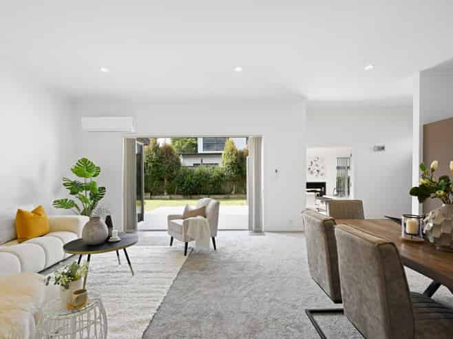 3 Ashton Way, Huntington