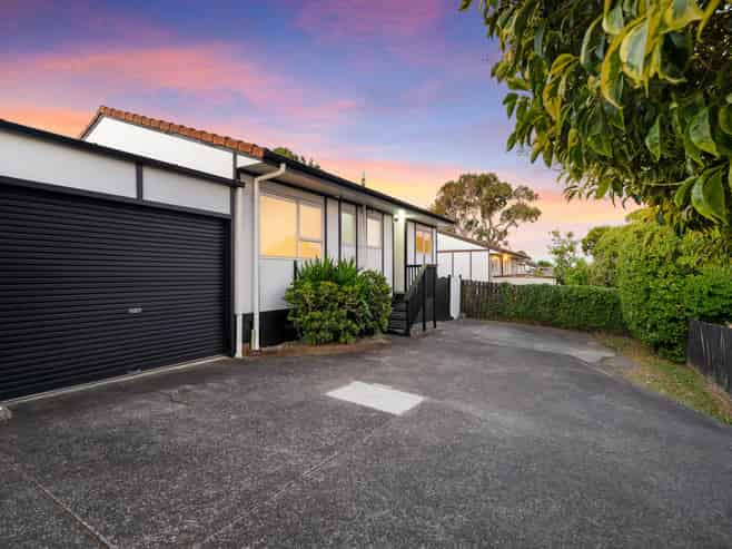 2/5 Cheam Place, Pakuranga Heights