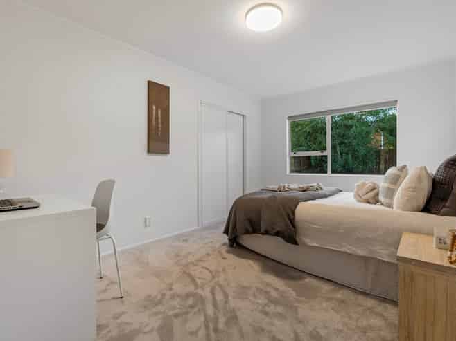 2/5 Cheam Place, Pakuranga Heights