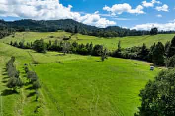 424A Hot Springs Road, Katikati