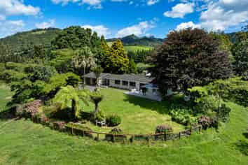 424A Hot Springs Road, Katikati