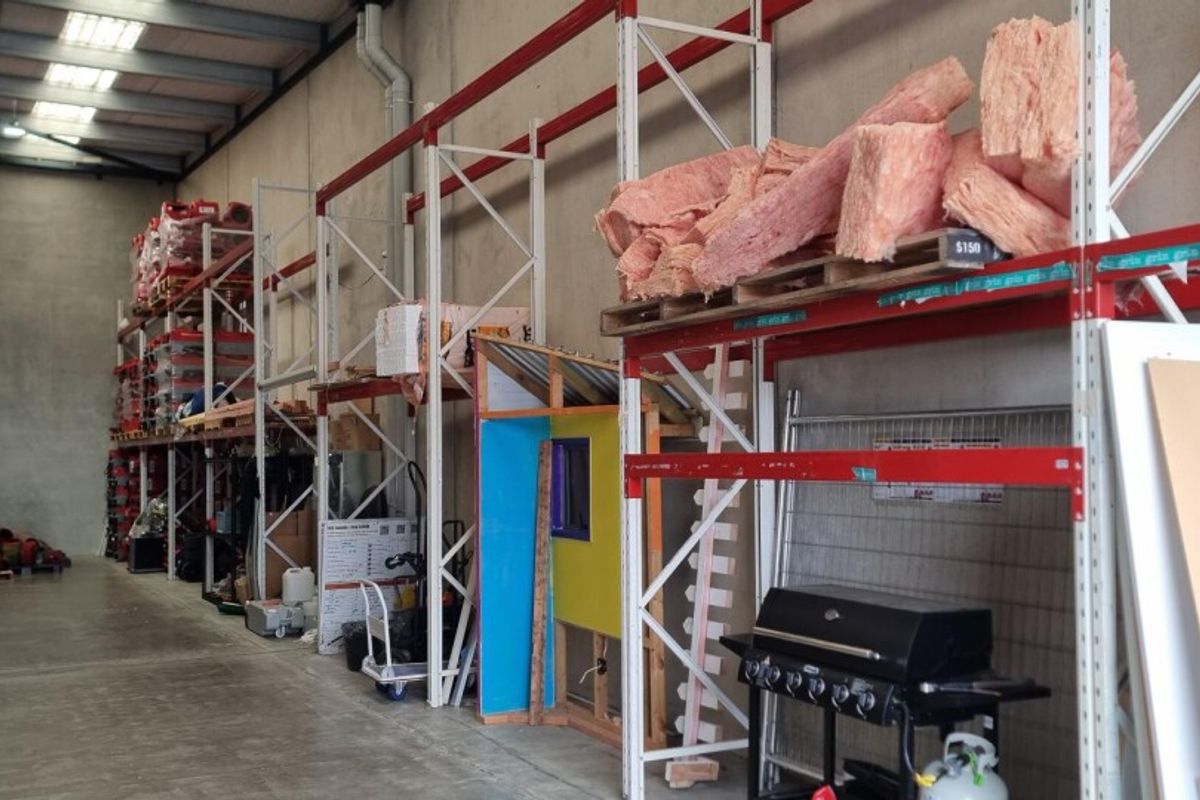 Modern industrial unit, available soon!! - Vista 3