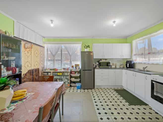 25 Rapson Road, Otara